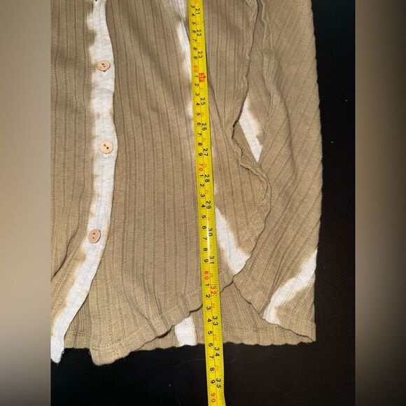 Free People Womens Green Tie Dye Button Down Top S BOHO EUC - Picture 7 of 7